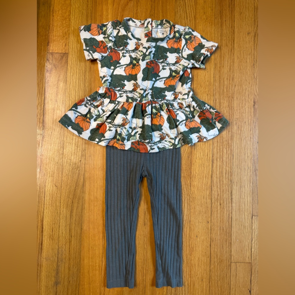 Kate Quinn Autumn Floral Outfit